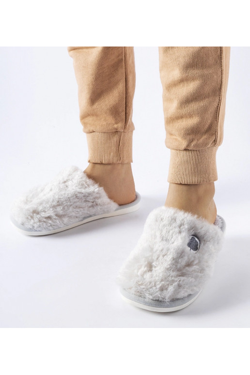 Šedé teplé pantofle s nášivkou Alessio