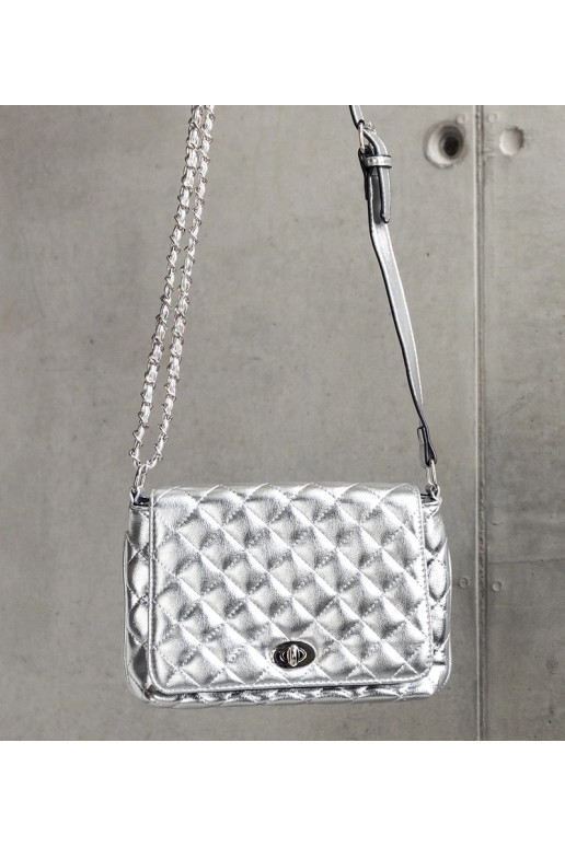 Stříbrná prošívaná messenger taška...