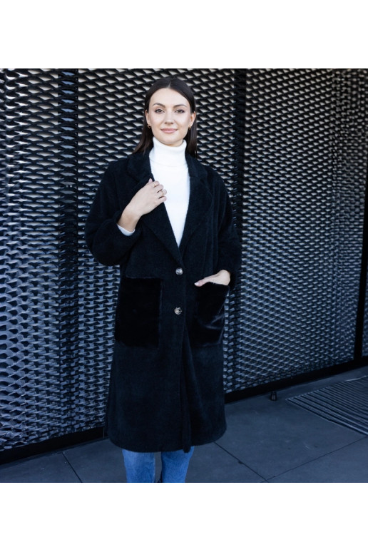 Dlouhý černý kabát s plyšovými... Dlouhý černý kabát s plyšovými...