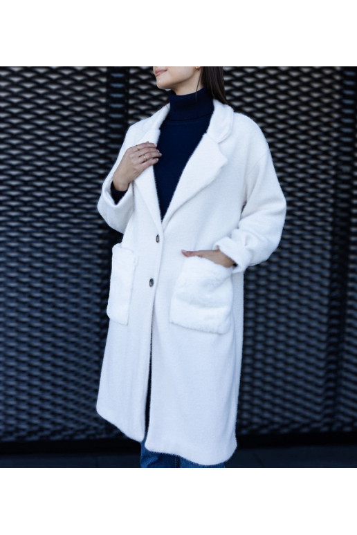 Dlouhý bílý kabát s plyšovými kapsami... Dlouhý bílý kabát s plyšovými kapsami...