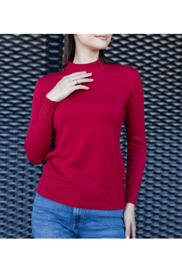 Červený klasický svetr... 2