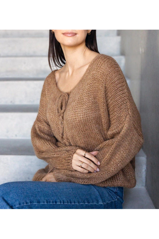 Hnědý vázaný svetr Sumaia