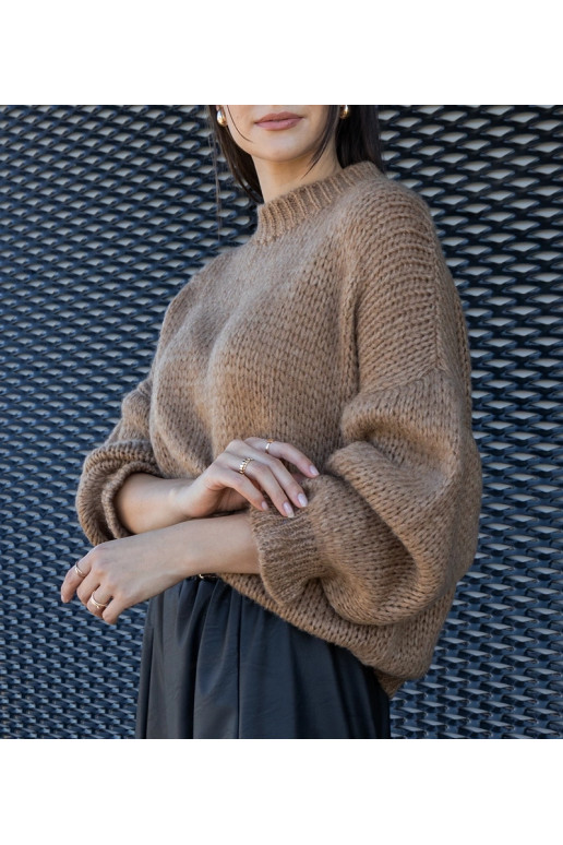 Hnědý asymetrický oversized svetr Castia