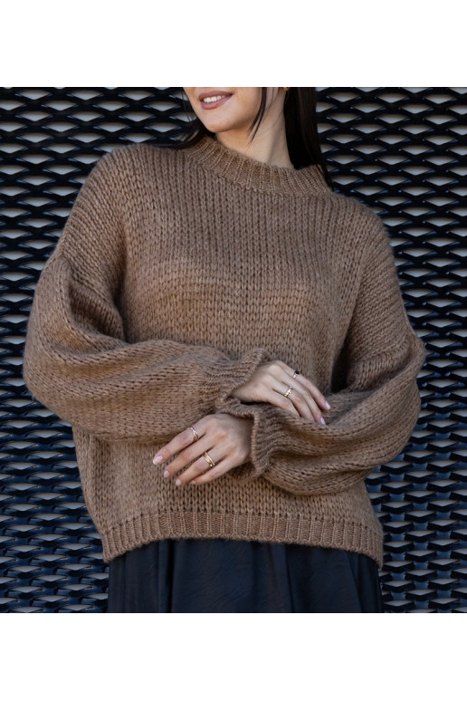 Hnědý asymetrický oversized svetr Castia