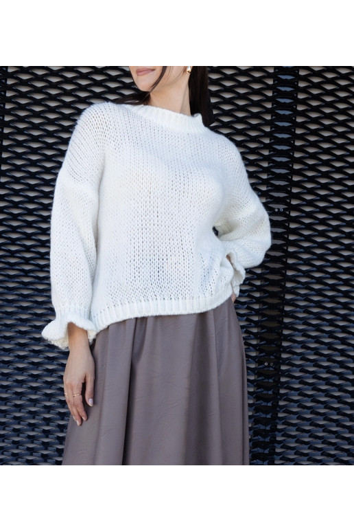 Bílý asymetrický oversized svetr Castia