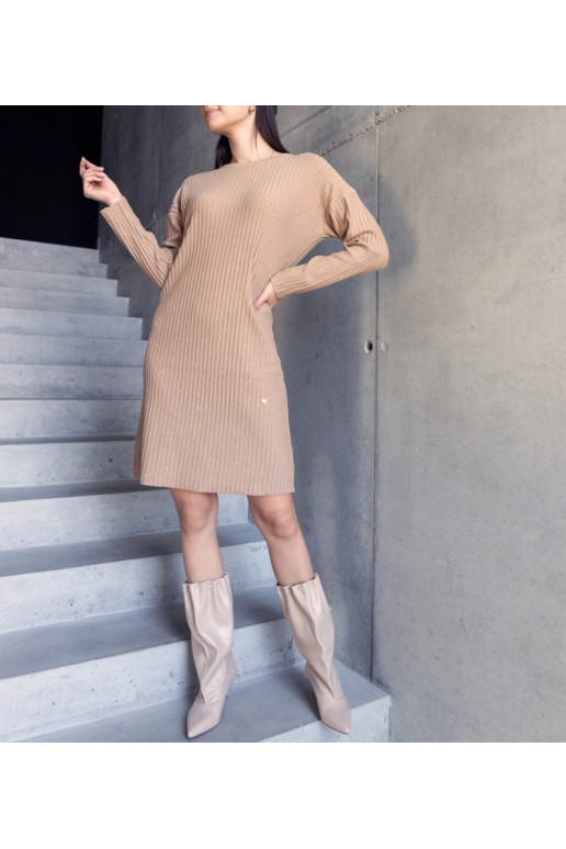 Béžové midi šaty s leskem Kadyra