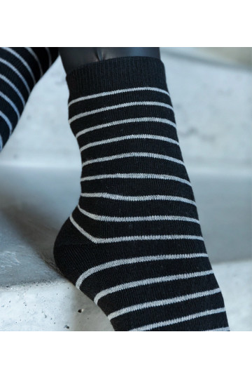 Černobílé teplé ponožky Sella 2