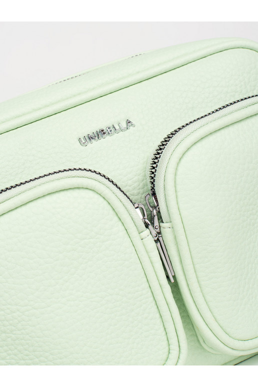 zelená kabelka z kieszonkami