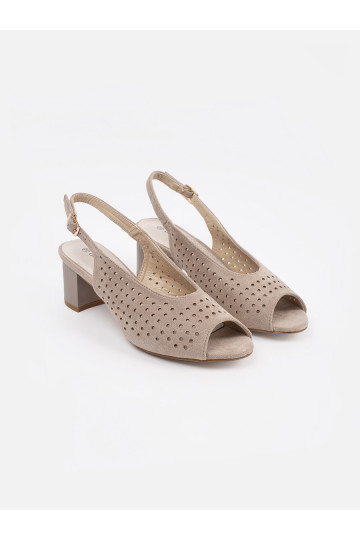 béžové sandály nízký podpatek 2