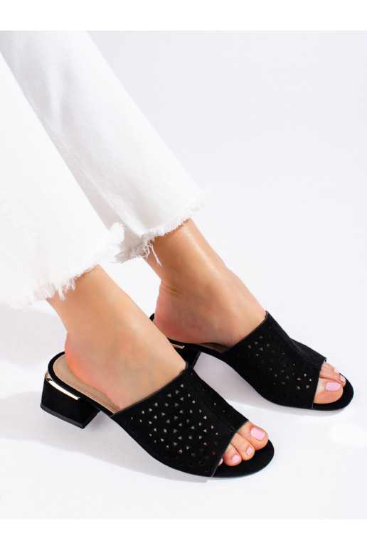 Černé  Pantofle  nízký podpatek