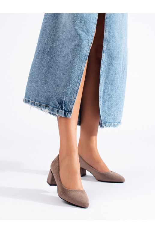 ze semiše vysoké podpatky  