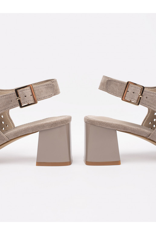 béžové sandály  ze semiše béžové sandály  ze semiše