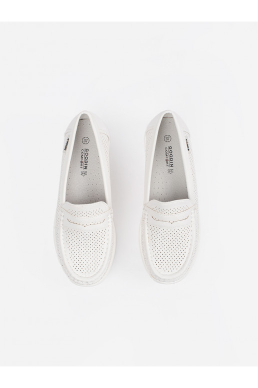 bílé mokasíny s masivním podpatkem bílé mokasíny s masivním podpatkem