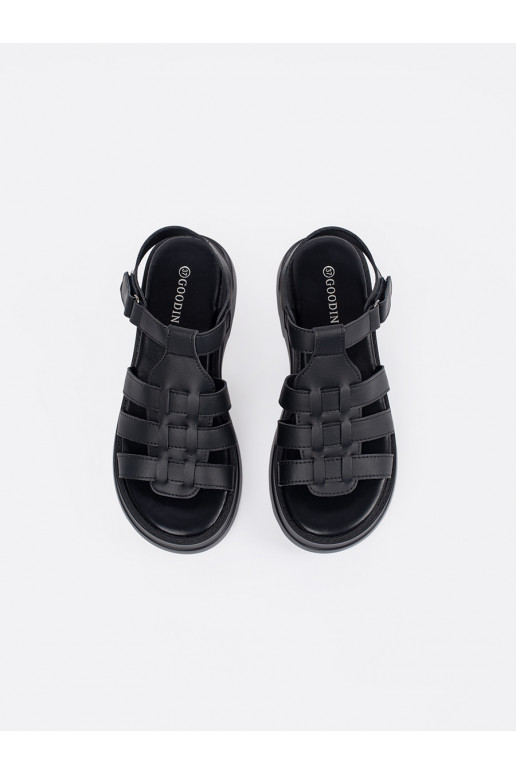 Černé sandály s platformou 