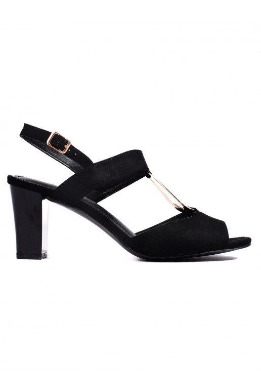 Černé dámské sandály na sloupkovém podpatku