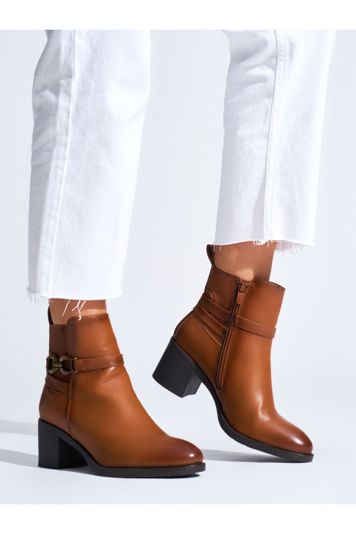 Camelové kotníkové dámské boty na sloupku