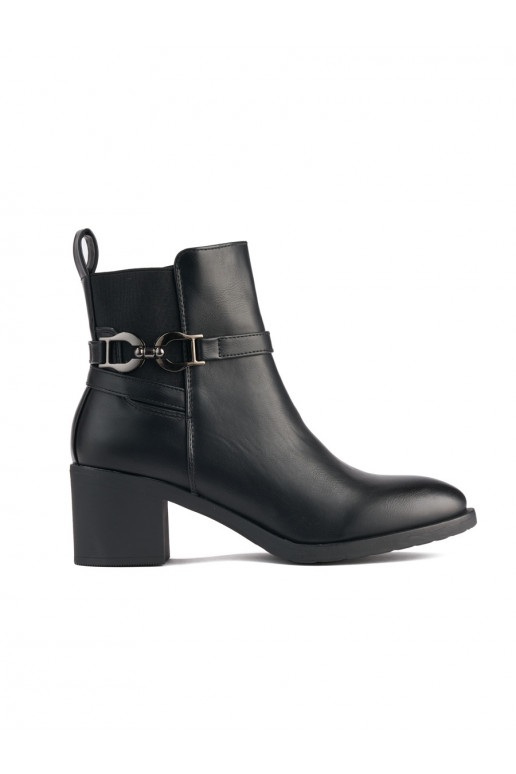 Černé kotníkové dámské boty na sloupku