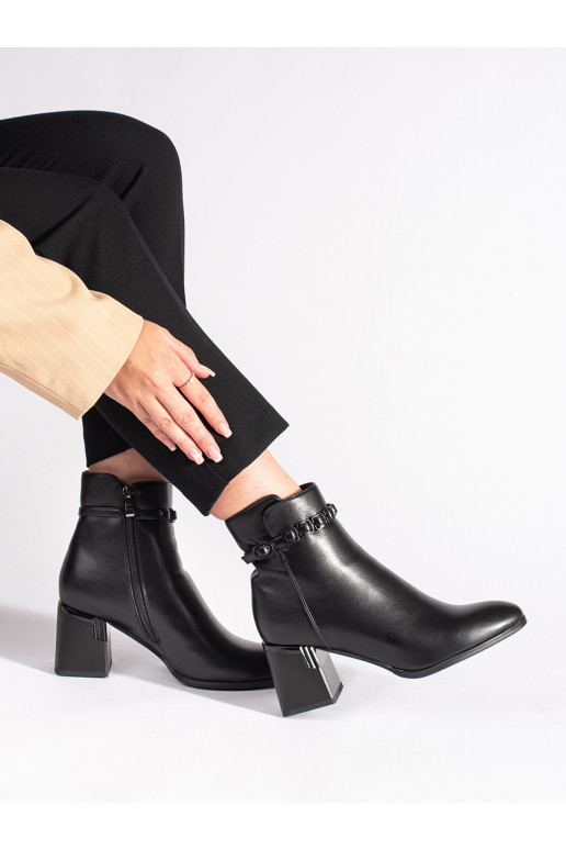 Černé elegantní dámské kotníkové boty na sloupku