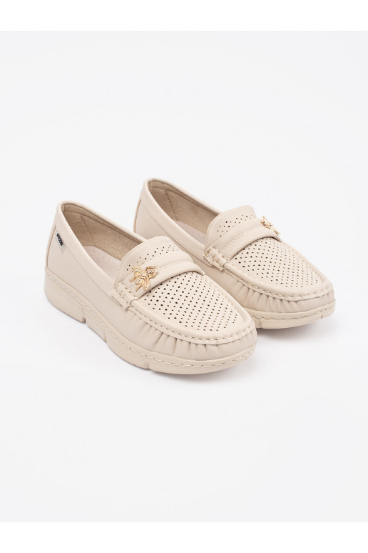 béžové mokasíny  z przypinką béžové mokasíny  z przypinką