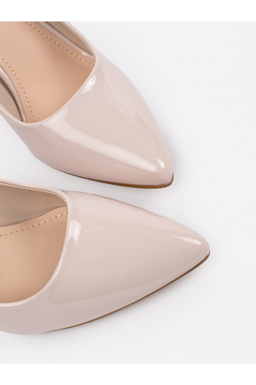 béžové  vysoké podpatky na podpatku béžové  vysoké podpatky na podpatku