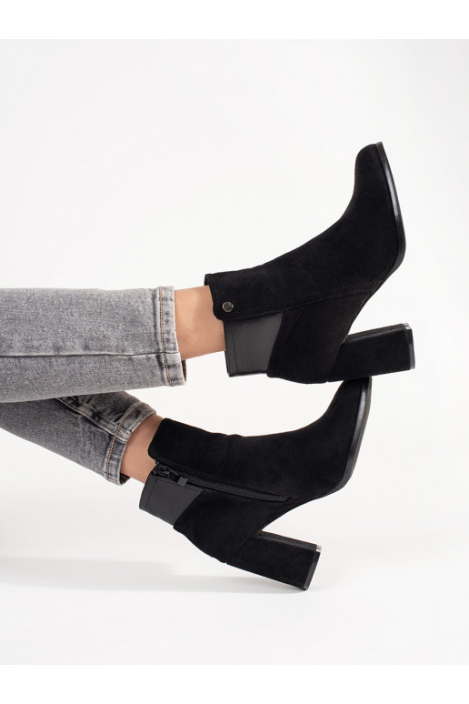 ze semiše boty na podpatku Černé ze semiše boty na podpatku Černé