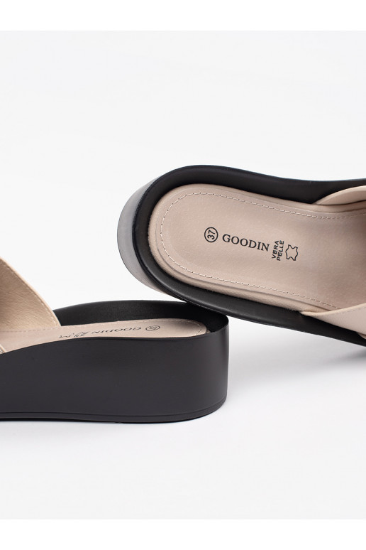 béžové Pantofle  s řetízkem