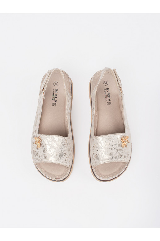 slonová kost sandály s platformou z przypinką