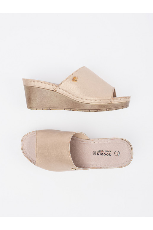 zlaté barvy Pantofle  