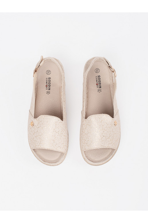 béžové sandály ze skórzaną wkładką