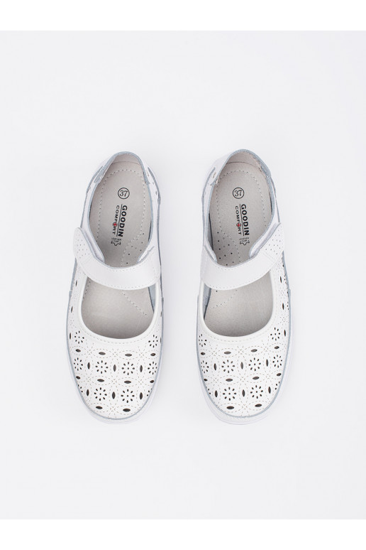 prolamovaný vzor sandály  bílé prolamovaný vzor sandály  bílé