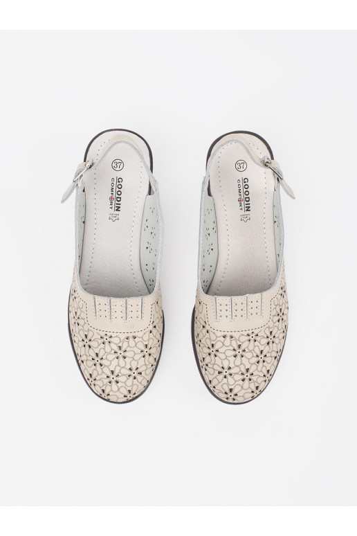 béžové dziurkowane sandály  béžové dziurkowane sandály