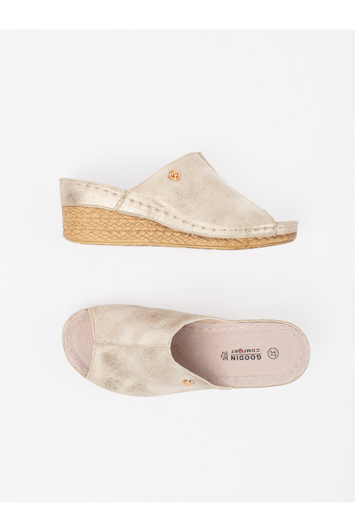 zlaté barvy Pantofle  