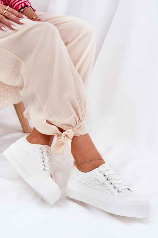 s krajkovými motivy Ležérní obuv Big Star RR274747 bílé