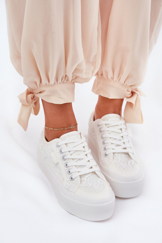 s krajkovými motivy Ležérní obuv Big Star RR274747 bílé