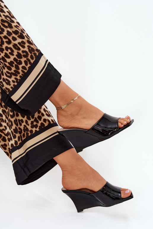 s efektem laku Dámské pantofle  Černé Nelithin s efektem laku Dámské pantofle  Černé Nelithin