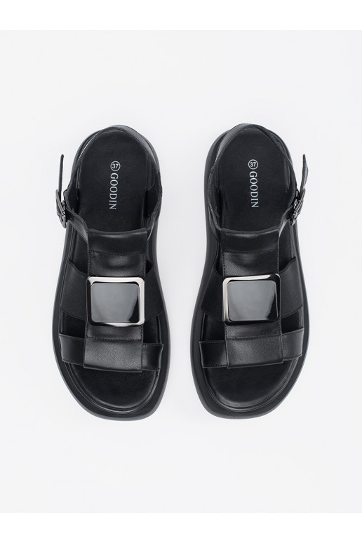 Černé   sandály s platformou