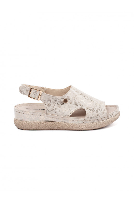 slonová kost  sandály 