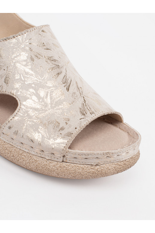 slonová kost  sandály 