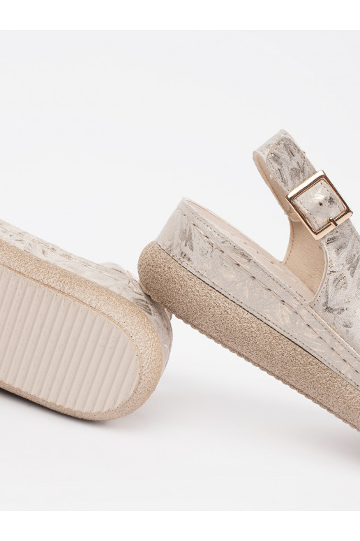 slonová kost  sandály 