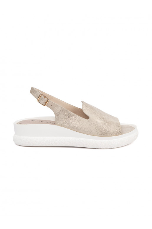 zlaté barvy  sandály 