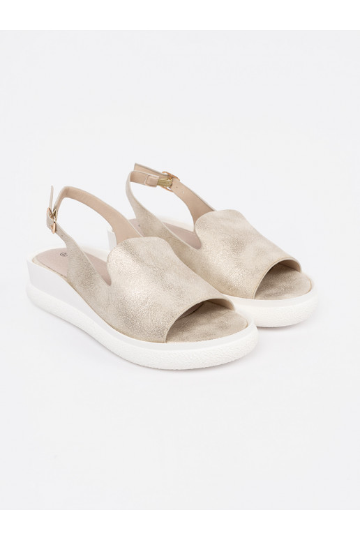 zlaté barvy  sandály 