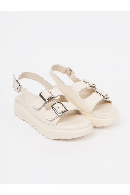 béžové  sandály s platformou