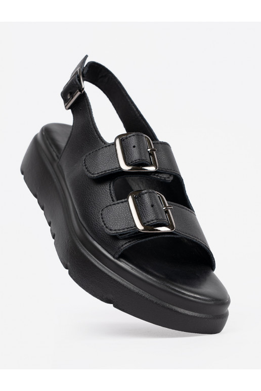 Černé  sandály s platformou