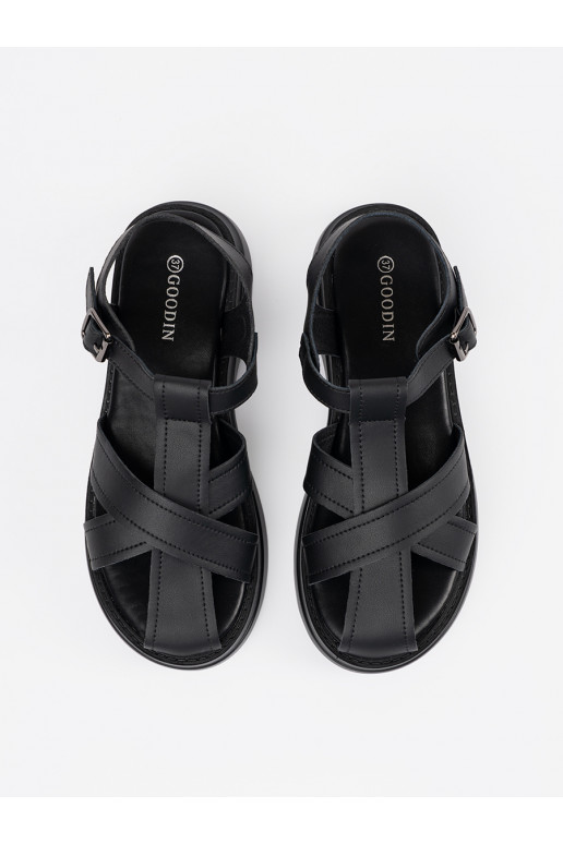 Černé sandály s masivním podpatkem