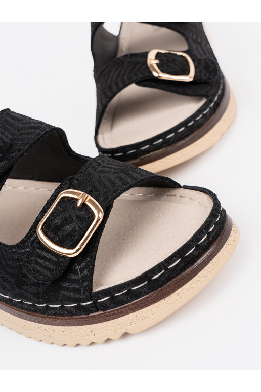 Černé sandály ze mi elementami