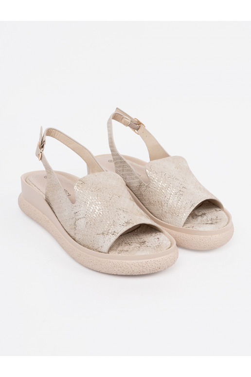béžové  sandály 