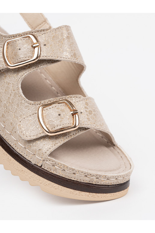 béžové sandály ze mi elementami