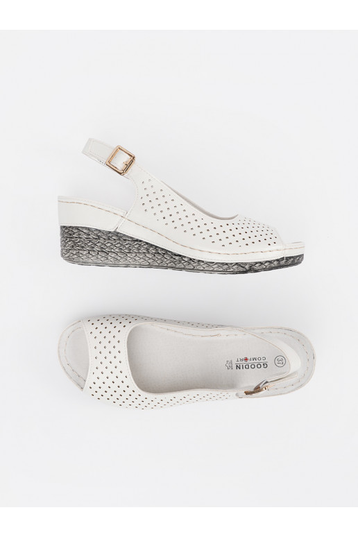 bílé  sandály  bílé  sandály