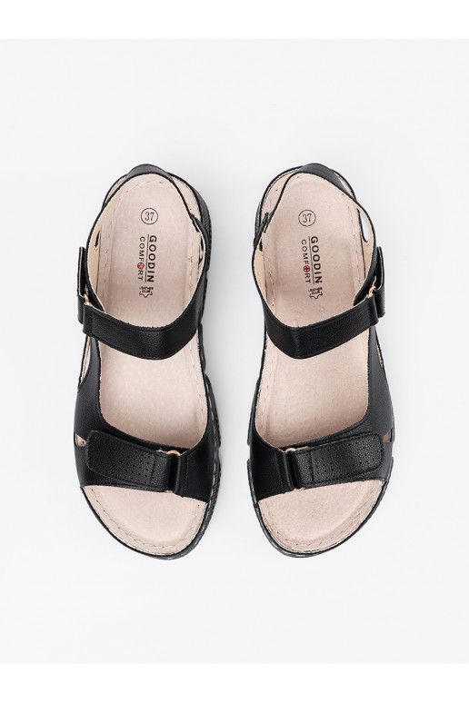 Černé  sandály  Černé  sandály