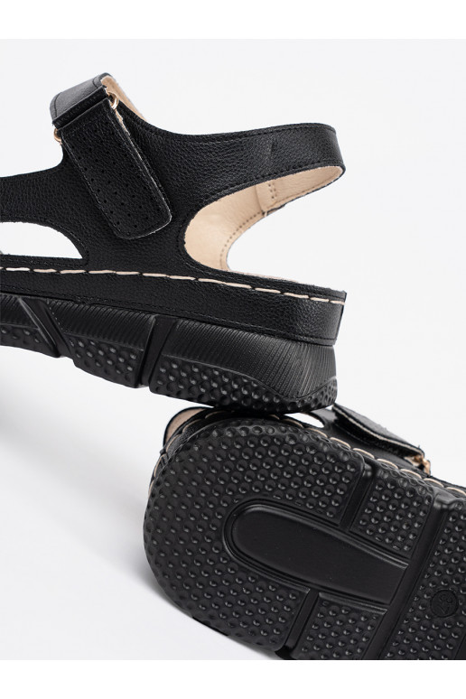 Černé  sandály  Černé  sandály
